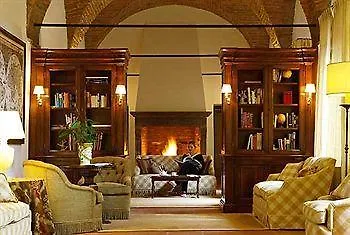 Castello Banfi - Il Borgo - Relais Et Chateaux