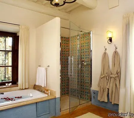 Castello Banfi - Il Borgo - Relais Et Chateaux Poggio alle Mura