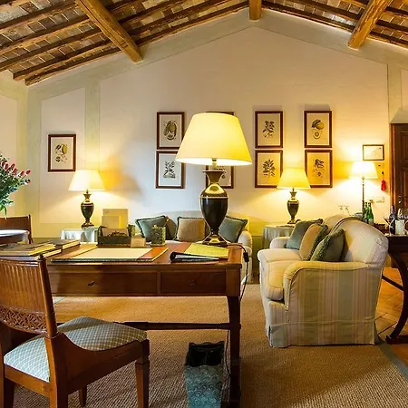 Hotel Castello Banfi - Il Borgo - Relais Et Chateaux Poggio alle Mura