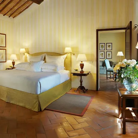 Castello Banfi - Il Borgo - Relais Et Chateaux