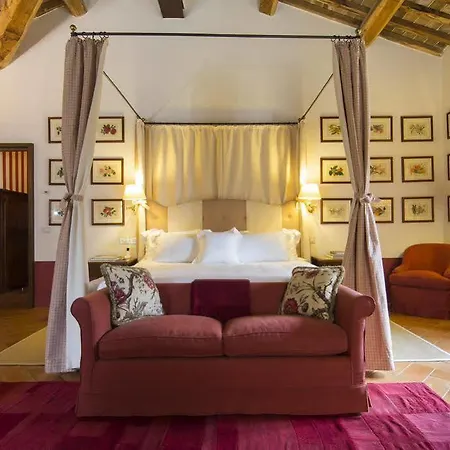 Hotel Castello Banfi - Il Borgo - Relais Et Chateaux 5*