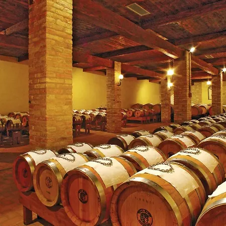Castello Banfi - Il Borgo - Relais Et Chateaux Hotel Poggio alle Mura